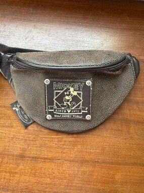 Disney Mickey Mouse “Since 1971” Waist Bag / Fanny Pack – Walt Disney World.